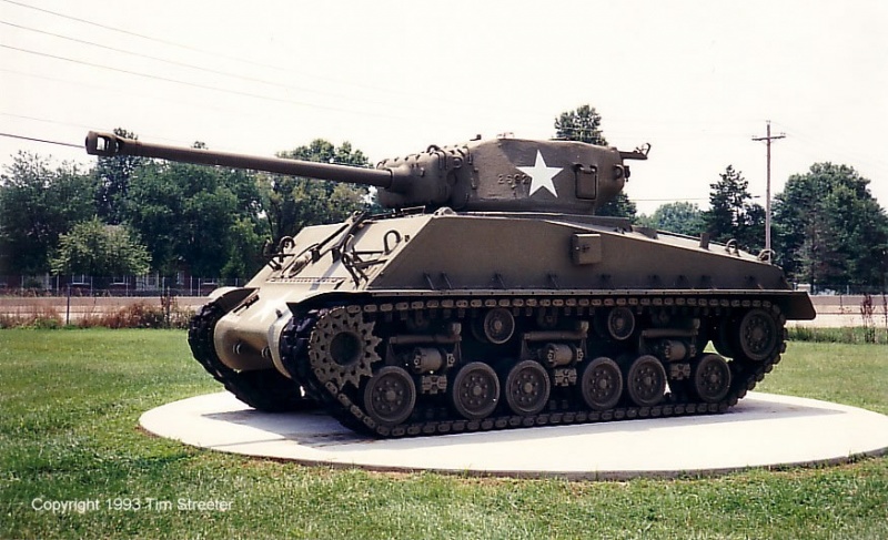 Fichier:800px-M4A3E8 Sherman Left Side.jpg