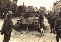 Fichier:200px-Renault Char D 2 tank, named L'Alma, armed with SA35 gun.jpg