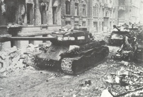 Archivo:296px-IS-2 Berlin.jpg