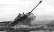 ファイル:180px-Su122-54 on trials.jpg
