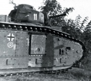 ファイル:180px-PzKpfw B2 740(f) 1.jpg