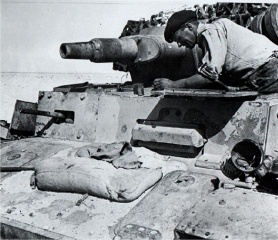 ファイル:278px-Pz 3 Northern africa.jpg