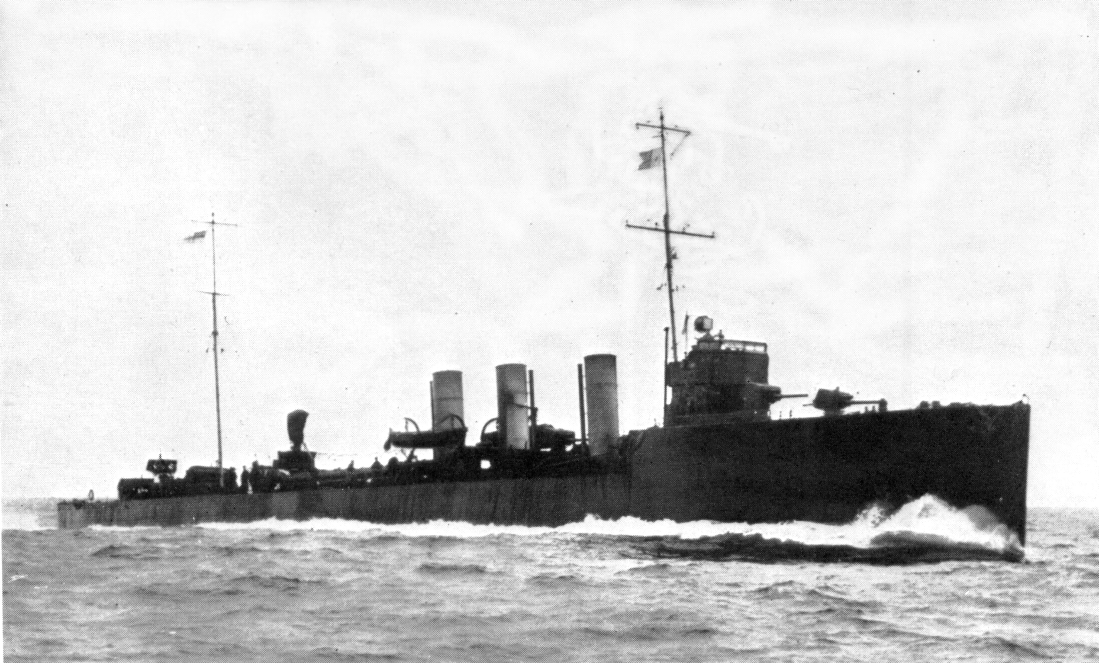 Первая л третья б. Дорсетшир крейсер. Destroyer HMS termagant (1915). Марч британские эсминцы. Эсминцы Англии первой мировой l.