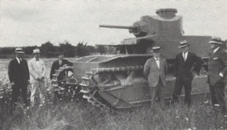 Fichier:320px-T2 medium with devs.jpg