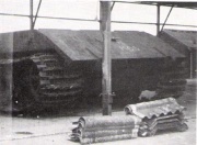 ファイル:180px-E-100 2.jpg