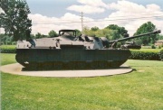 ファイル:180px-T95-1.jpg