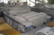 ファイル:180px-T-62 tank in Batey ha-Osef Museum, Tel Aviv, Israel. Rear view.jpg