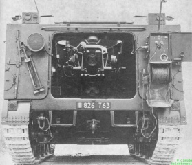 ファイル:279px-AMX 13 105 mm 012.jpg