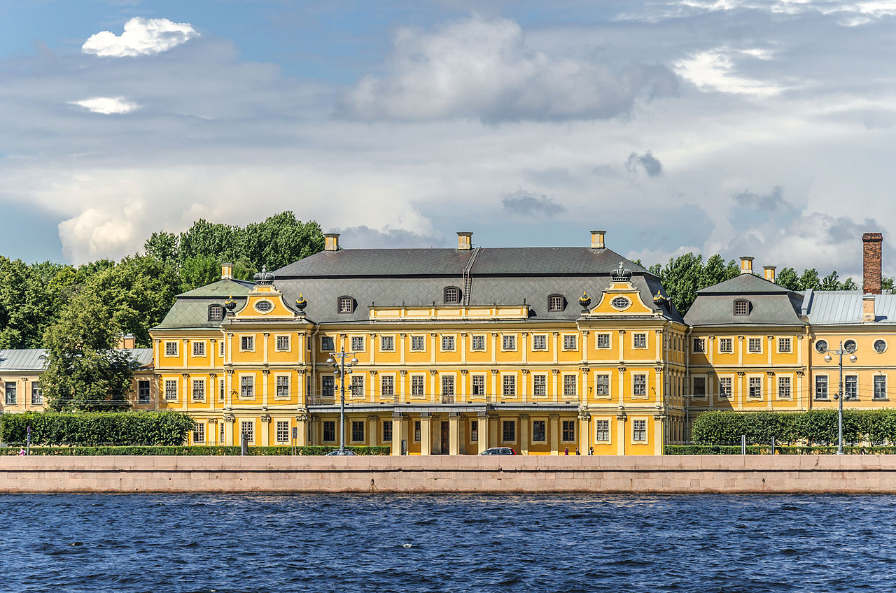 Файл:Menshikov Palace.jpg - Global wiki. Wargaming.net