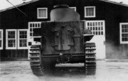 ファイル:180px-T2 medium rear.jpg