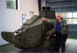 Archivo:160px-Lt. Col Gene Berbaum with a FT-17.jpg