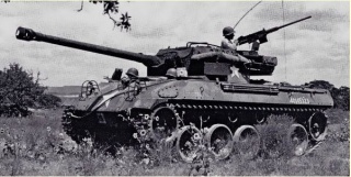Fichier:320px-M18 Hellcat showing USA Number.jpg
