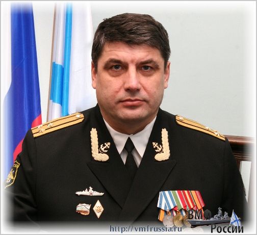 Начальник ленинградского военного округа. Капитан 1 ранга Журавлев.