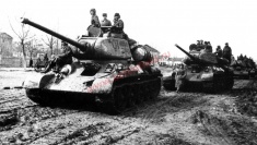 ファイル:235px-T-34-85 10.jpg