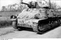 ファイル:200px-PzKpfw S35 739 (f) Frankreich 2.jpg