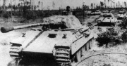 Fichier:180px-Panther Martching at Kursk.jpg