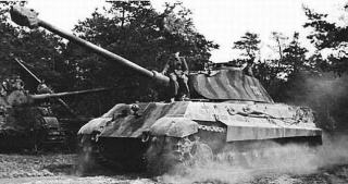 Fichier:320px-PzKpfw VI Ausf. B Tiger II (H) 3.jpg