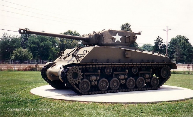 Fichier:640px-M4A3E8 Sherman Left Side.jpg
