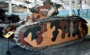 ファイル:180px-PzKpfw B2 740(f) B1bis.jpg