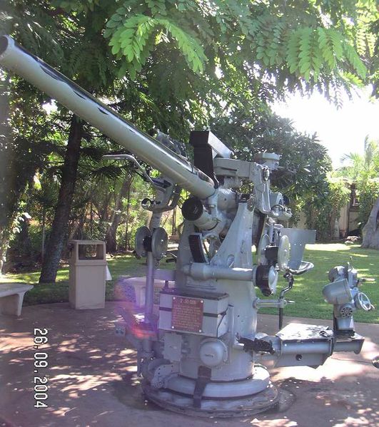 Arquivo:SDAA2gun.jpg