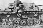 180px-PzKpfw_III_ausf_L_or_M_NOrthAfrika.jpg