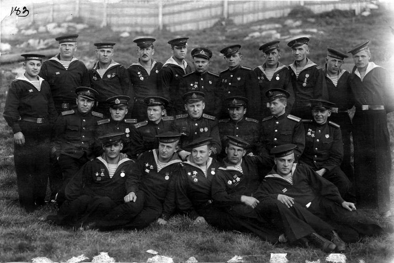 Arquivo:M171crew.jpg