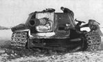 320px-Knocked_out_SU-152.jpg