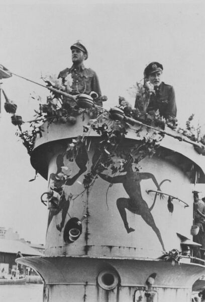 Plik:Erich-Topp-u-552.jpg