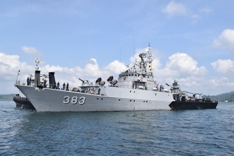 File:KRI Imam Bonjol.jpg