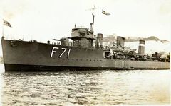 HMS_Teazer_R_type_destroyer.jpg