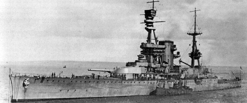 Datei:HMS Courageous 28.jpg