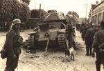 200px-Renault_Char_D_2_tank,_named_L'Alma,_armed_with_SA35_gun.jpg
