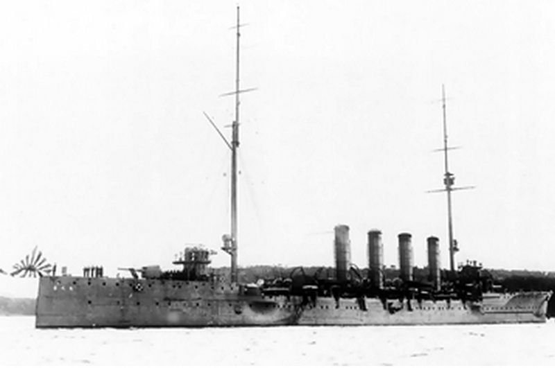 Plik:IJN Chikuma 1321.jpg