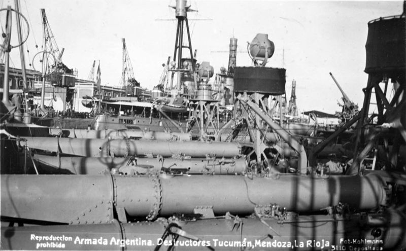 Plik:046Tucumanyotros4x10.jpg