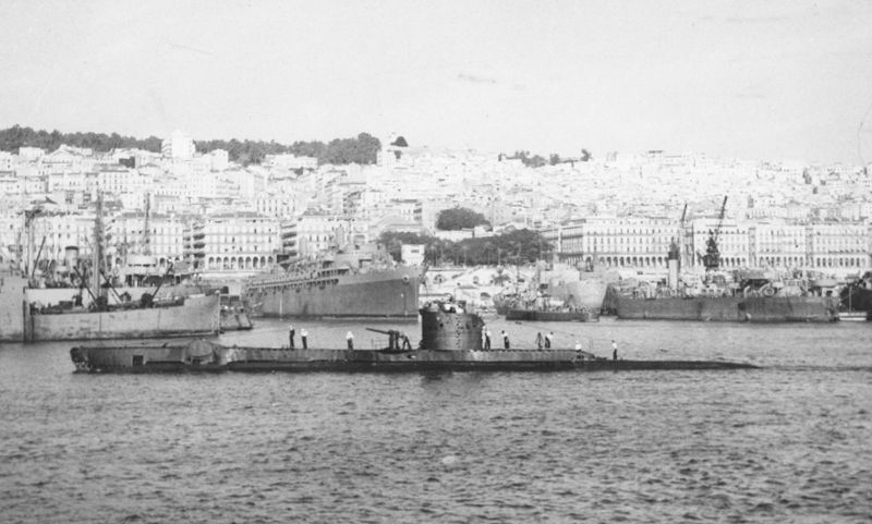 File:HMS Universal (P57).jpg