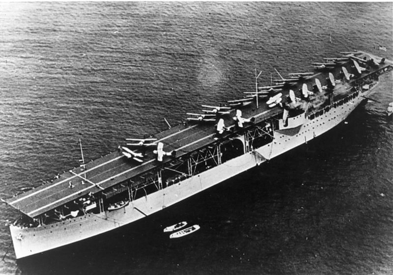 Plik:USS Langley CV-1 1924.jpg