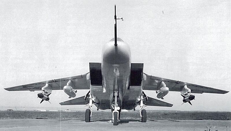 Plik:NA A-5 Vigilante 033.jpeg