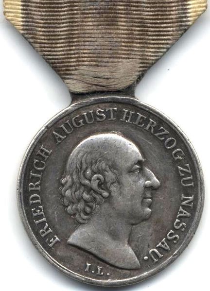 Plik:Nassauische Waterloo-Medaille2.jpg