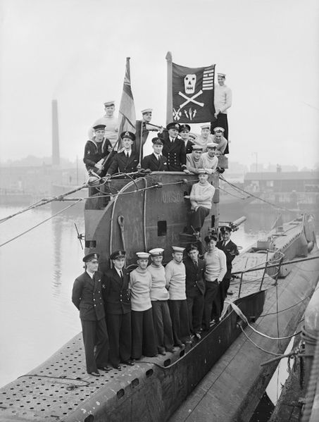 Plik:Jolly-roger HMS Unison (P43).jpg