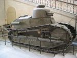 160px-French_Renault_FT_17_tank_on_display_at_Musée_de_l'Armée,_Les_Invalides.jpg