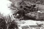 160px-Okinawa_on_the_Shuri_Line_in_May_1945._Note_.30_cal.jpg