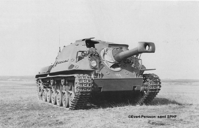 Soubor:Ikv 103 photo 2.jpg