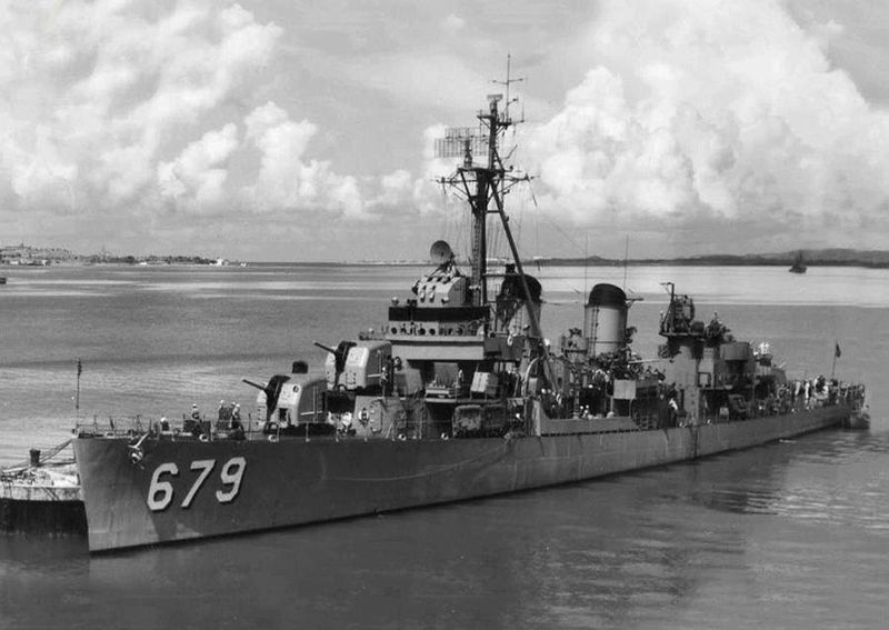File:DD-679.jpg