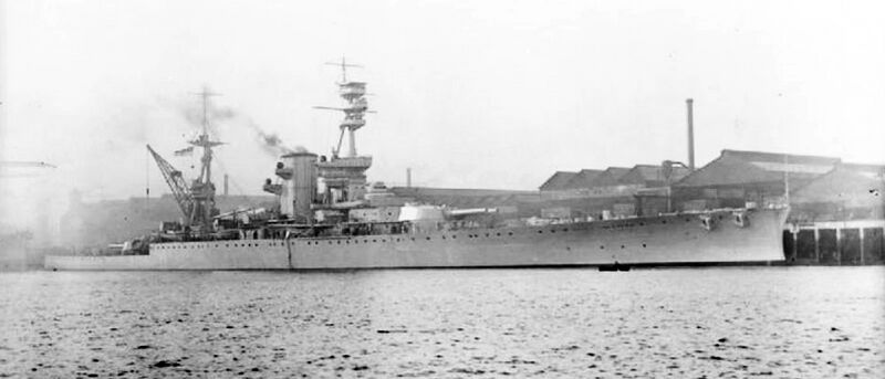 Datei:HMS Glorious 11.jpg