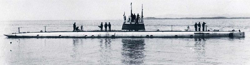 File:Submarino A-3.jpg