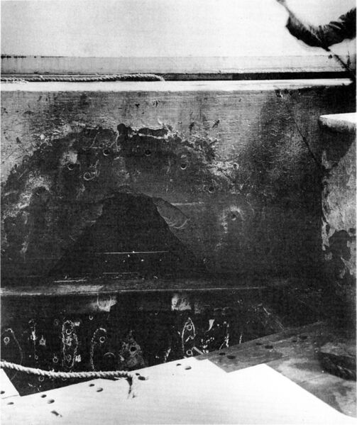 Datei:HMS Tiger 44.jpg