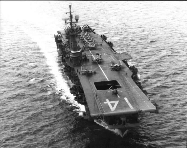 Plik:Ticonderoga-1955.jpg