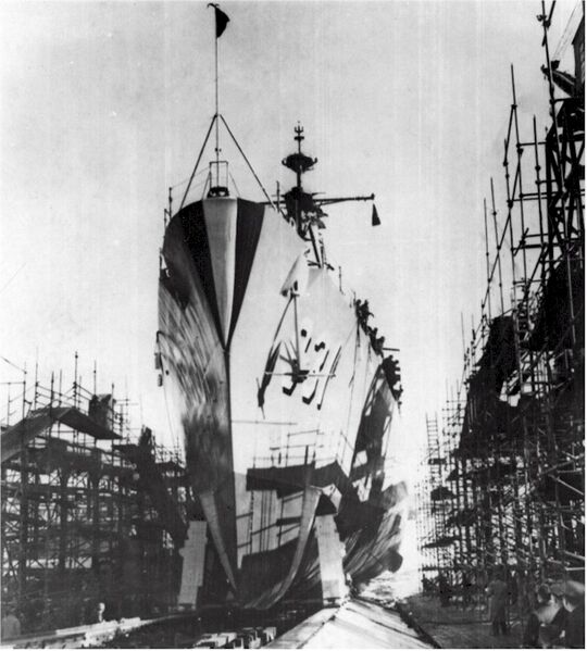 Datei:Dd931 launching.jpg