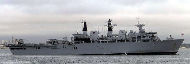 Plik:L15-HMS-Bulwark-002.jpg