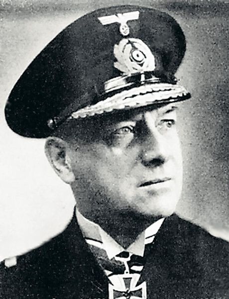 File:Эрих Редер карточка.jpg